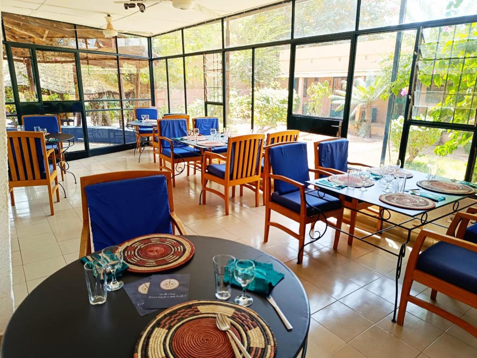Hotel Les Palmiers Ouagadougou Exterior photo