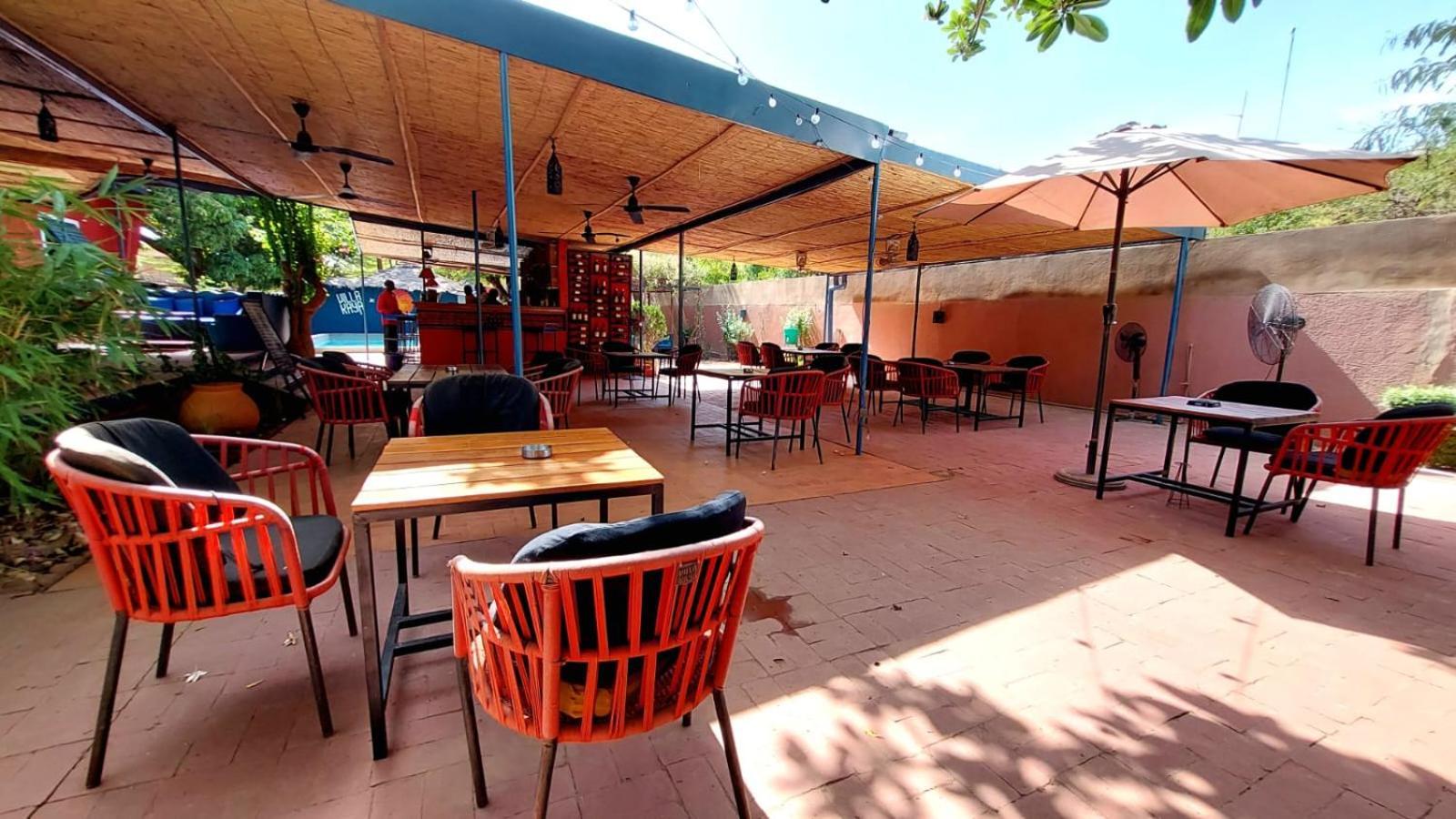 Hotel Les Palmiers Ouagadougou Exterior photo